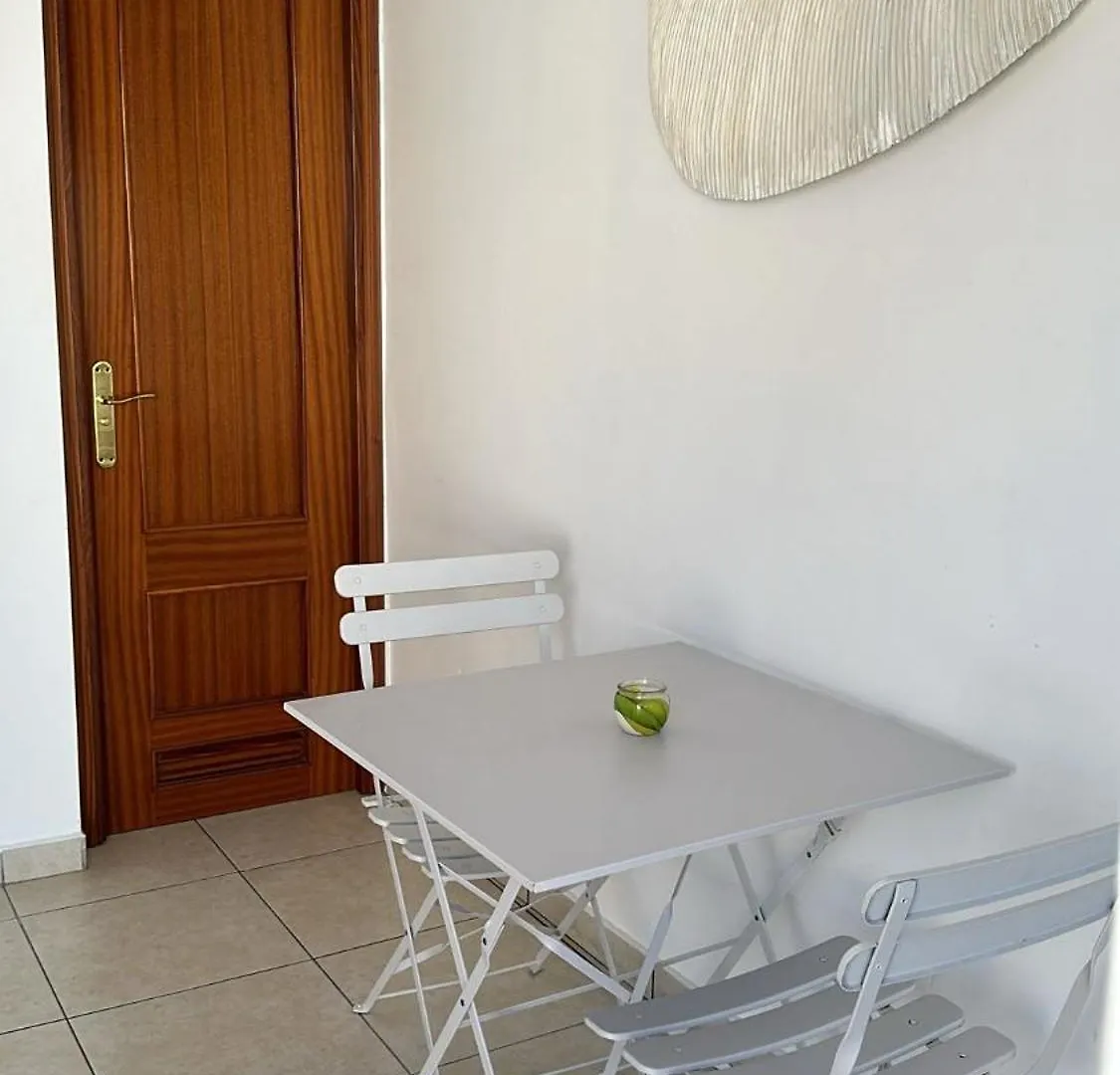 Bubu Beach 5 Atico Apartment Los Cristianos  0*, Los Cristianos (Tenerife)